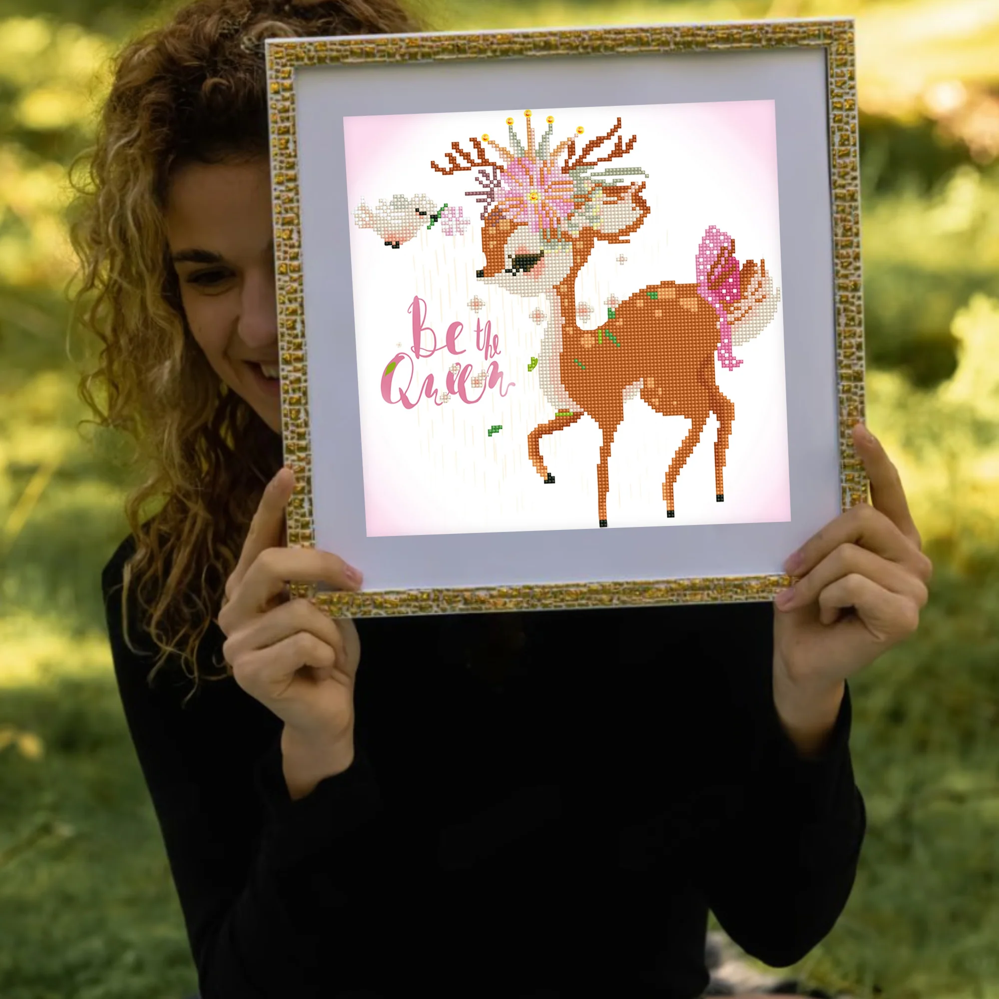 Diamond Dotz Be The Queen - 13.8" x 13.8" - Image 4