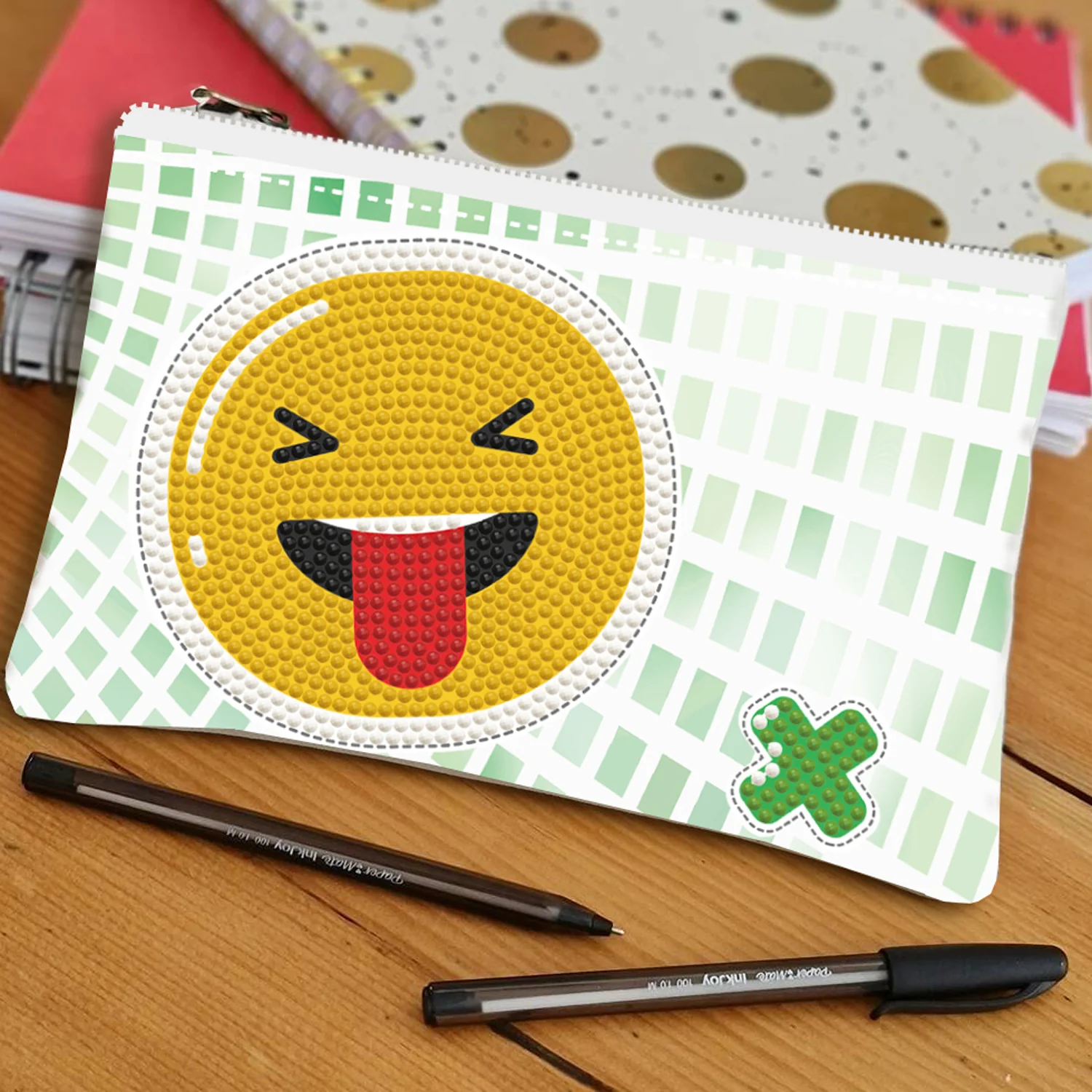Diamond Dotz DOTZIES HAPPY GRIN Diamond Painting - 7.5" x 4.3" - Image 3