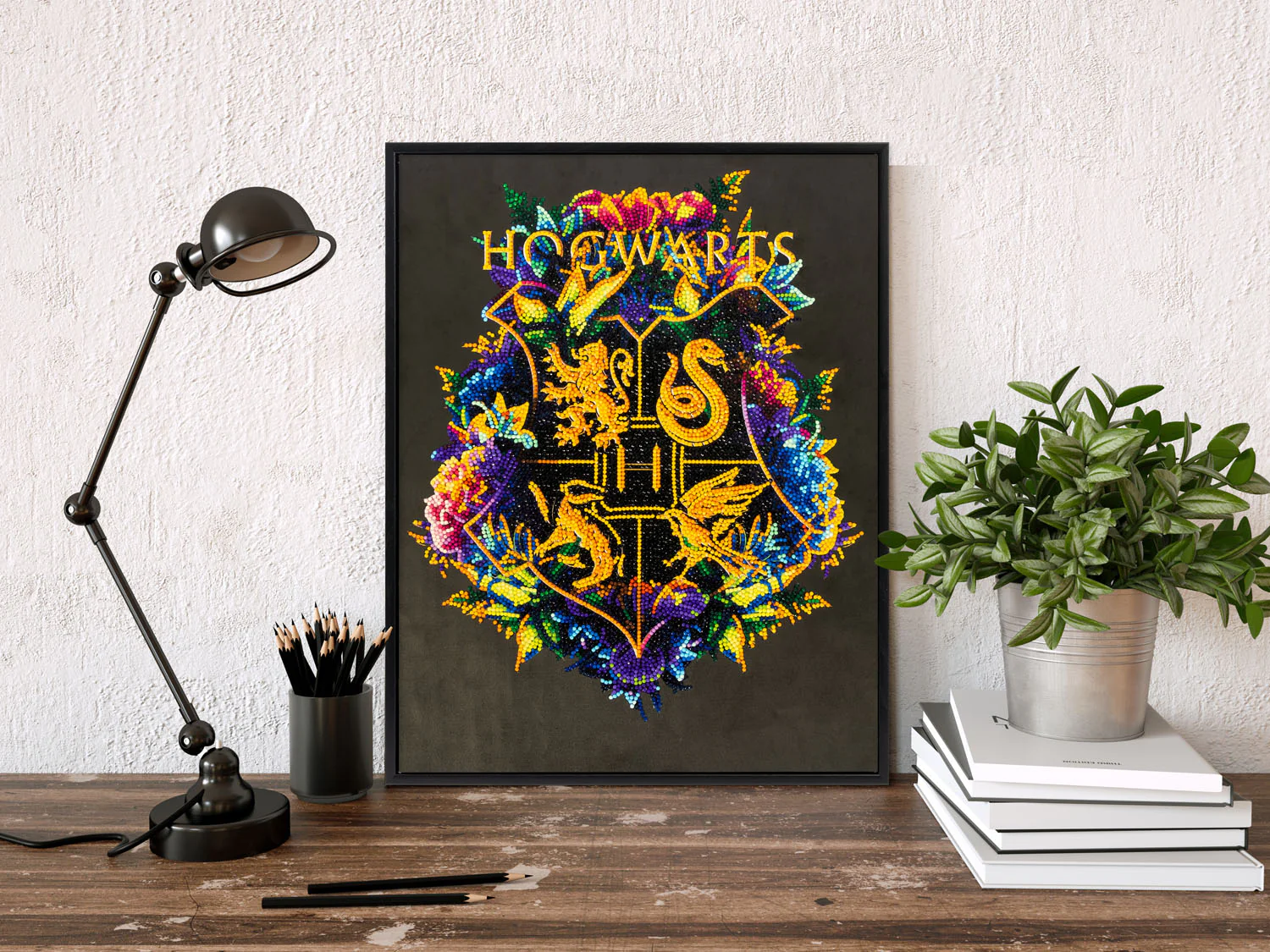 HOGWARTS™ CREST - Image 2
