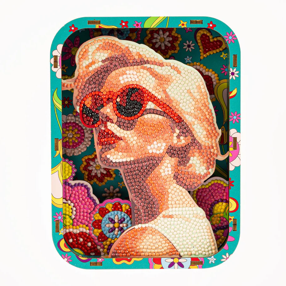 Retro Portrait Shadow Box - Image 4