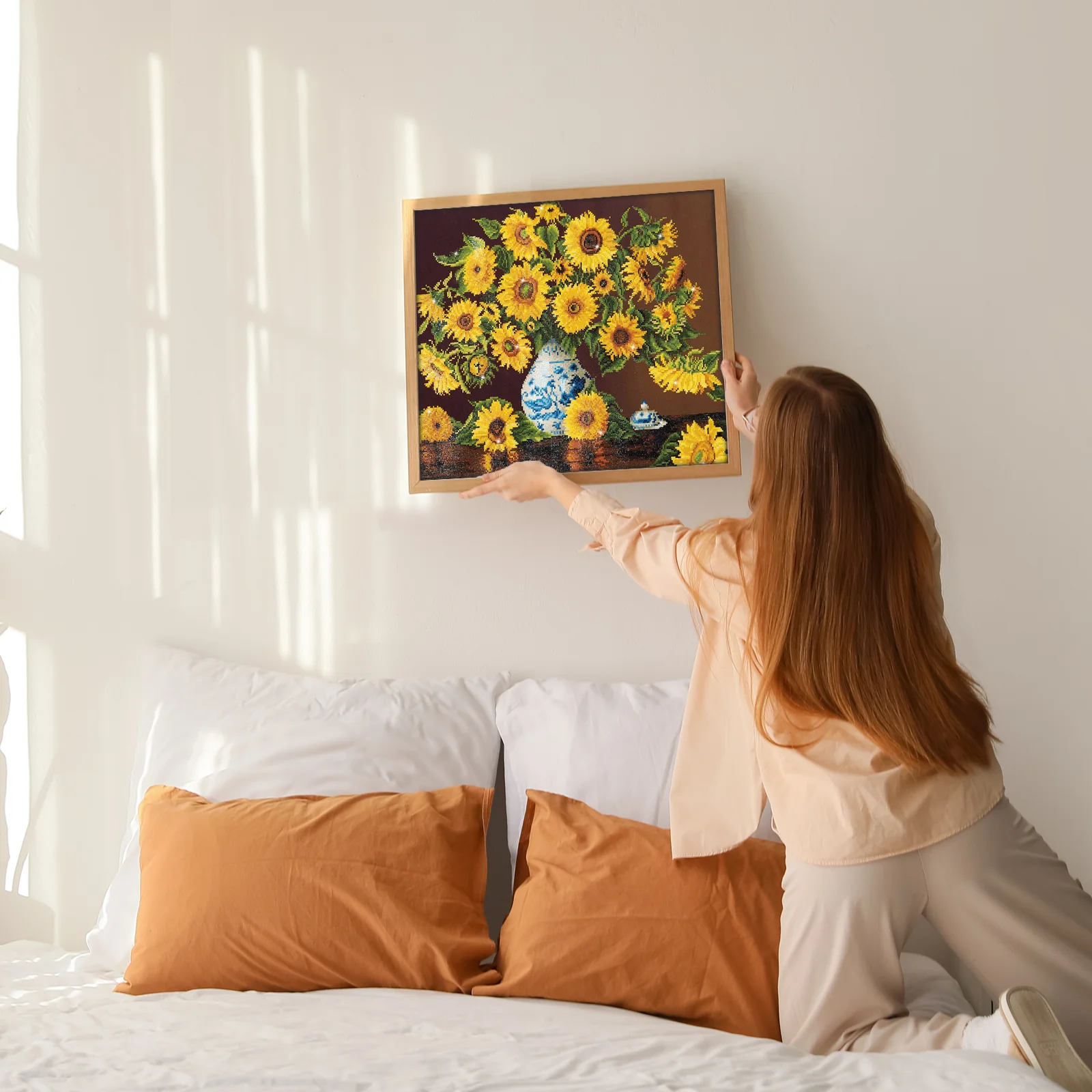 Diamond Dotz Sunflowers in a China Vase - 28.0" x 22.0" - Image 4