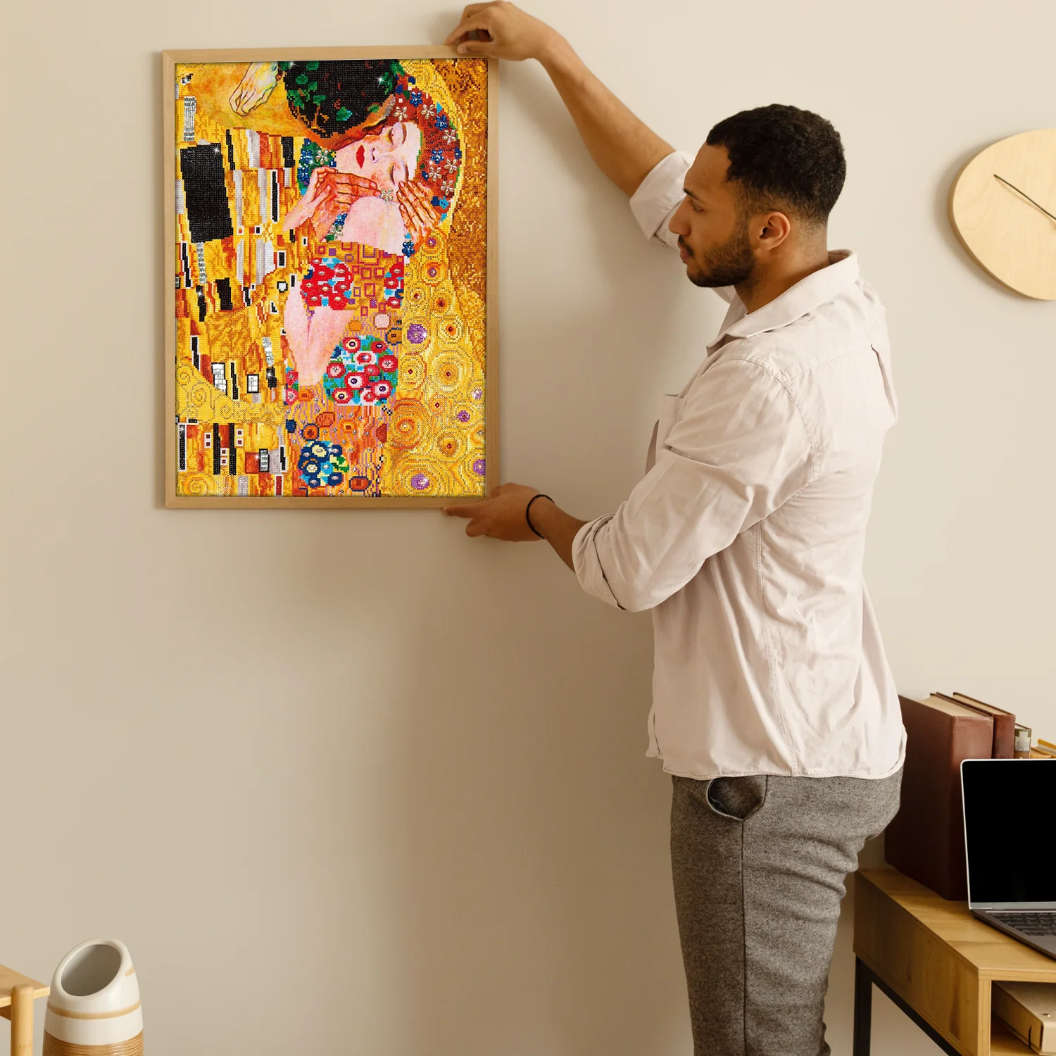 Diamond Dotz The Kiss (Klimt) - 22.0" x 28.0" - Image 5