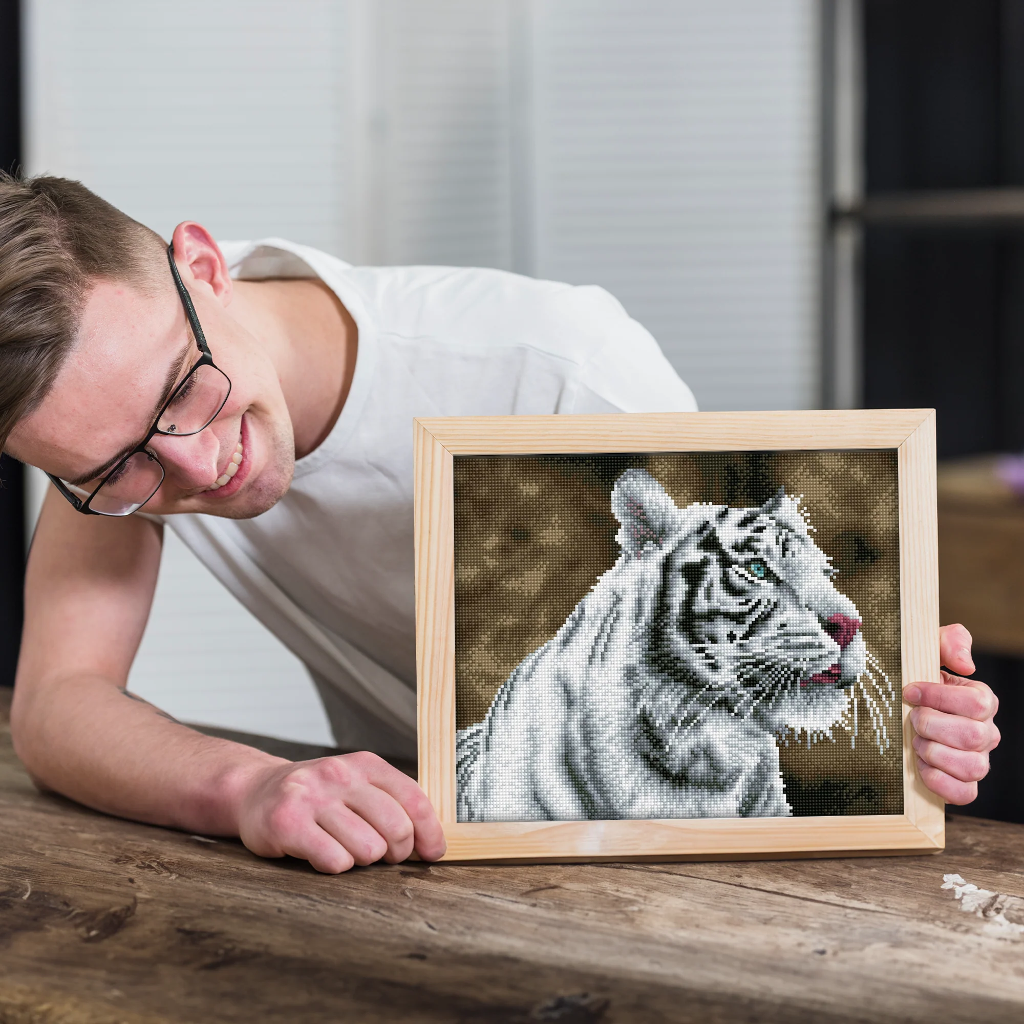 Diamond Dotz Tigre Blanc - 16.1" x 12.2" - Image 2
